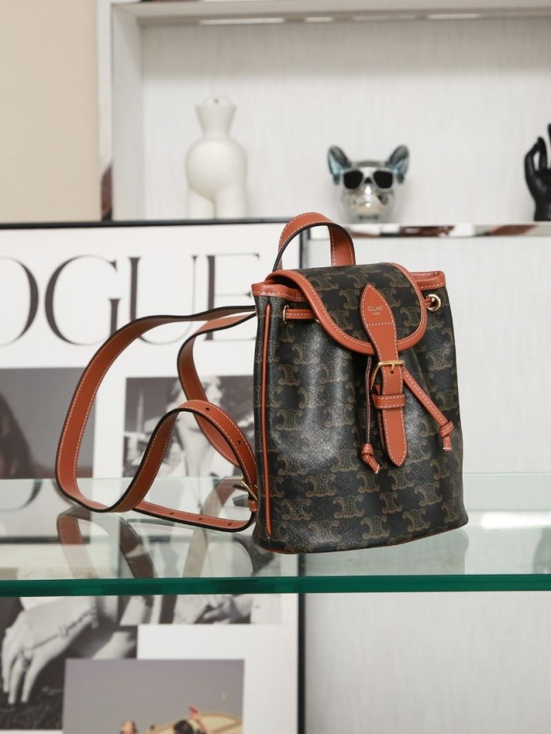 Ce1i*e triomphe bags